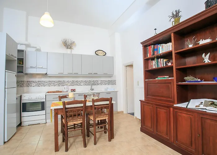 Paros Rita פיסו ליבאדי