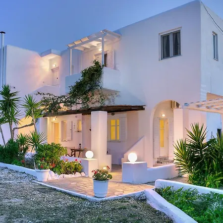 Appartamento Paros Rita