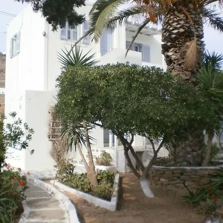 Paros Rita * Piso Livadi