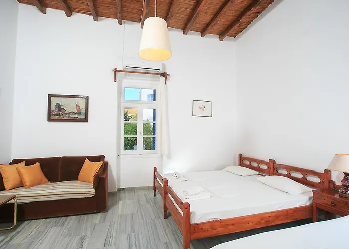 Paros Rita Apartment